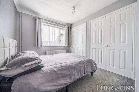 17 Masons Drive, Necton, Swaffham, PE37 8EE