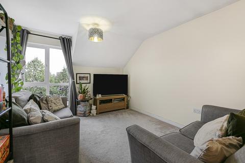 undefined, Harrow Close, Surrey KT15