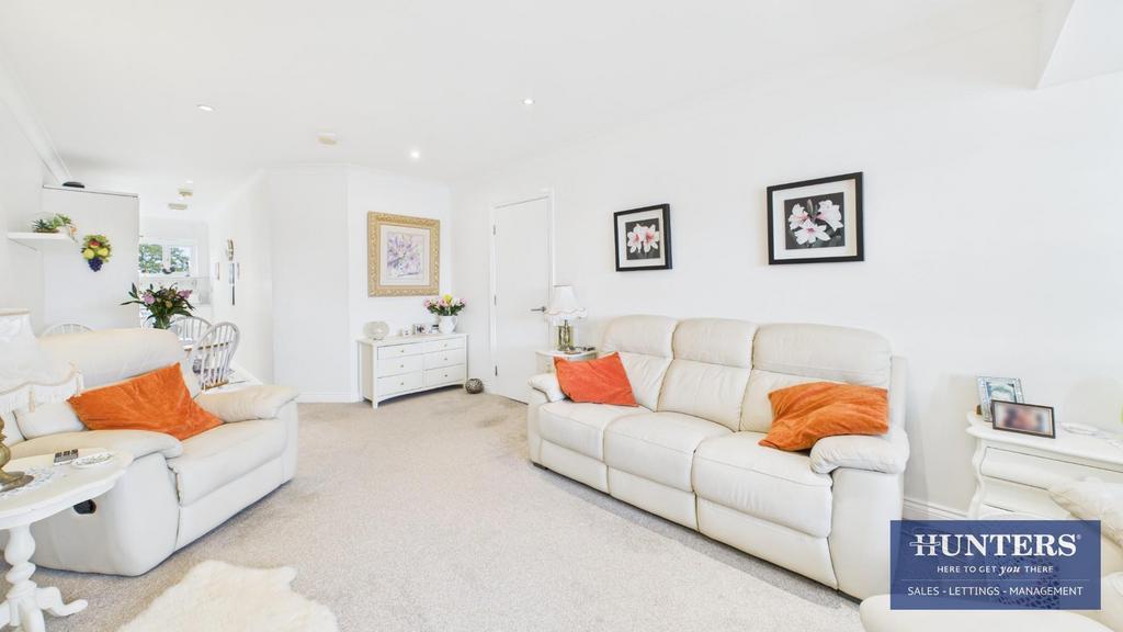 Kitchen/Living Room