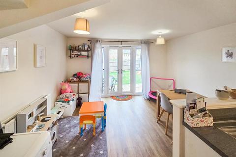 3 bedroom semi-detached house for sale, Silverstream, Wixams, Bedford