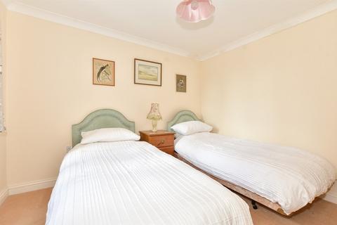 3 bedroom semi-detached house for sale, Newmans Close, Hythe CT21