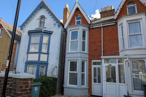 3 bedroom house to rent, Bellevue Road, Cowes, Isle of Wight