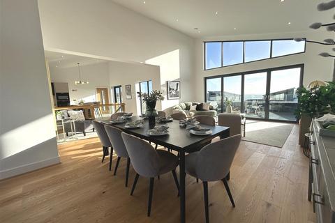 undefined, North Corner, Coverack TR12