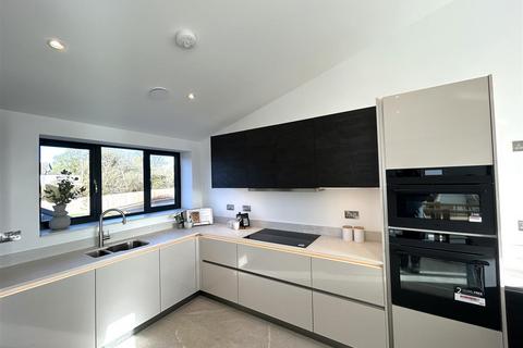 undefined, North Corner, Coverack TR12