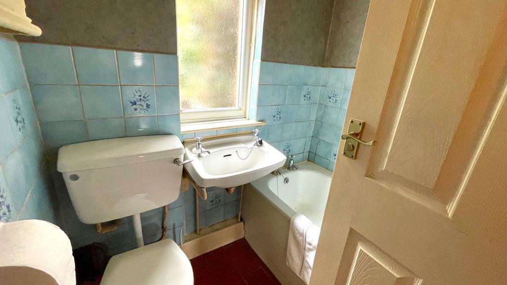 2 piece bathroom