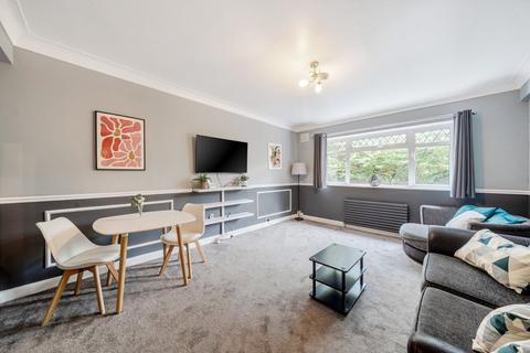 Bushey Road, London, SW20