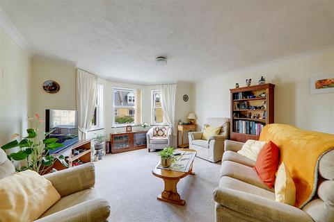 1 bedroom retirement property for sale, Western Place, Worthing BN11