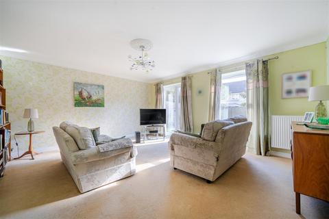 undefined, Huron Drive, Liphook, Hampshire, GU30 7TZ.