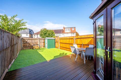 6 Gladwell Road, Bromley, BR1 4DA