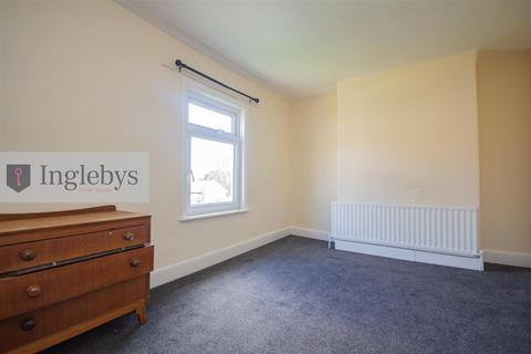 undefined, Robinson Terrace, Loftus