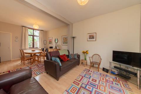 undefined, SQUIRES LANE, FINCHLEY, N3