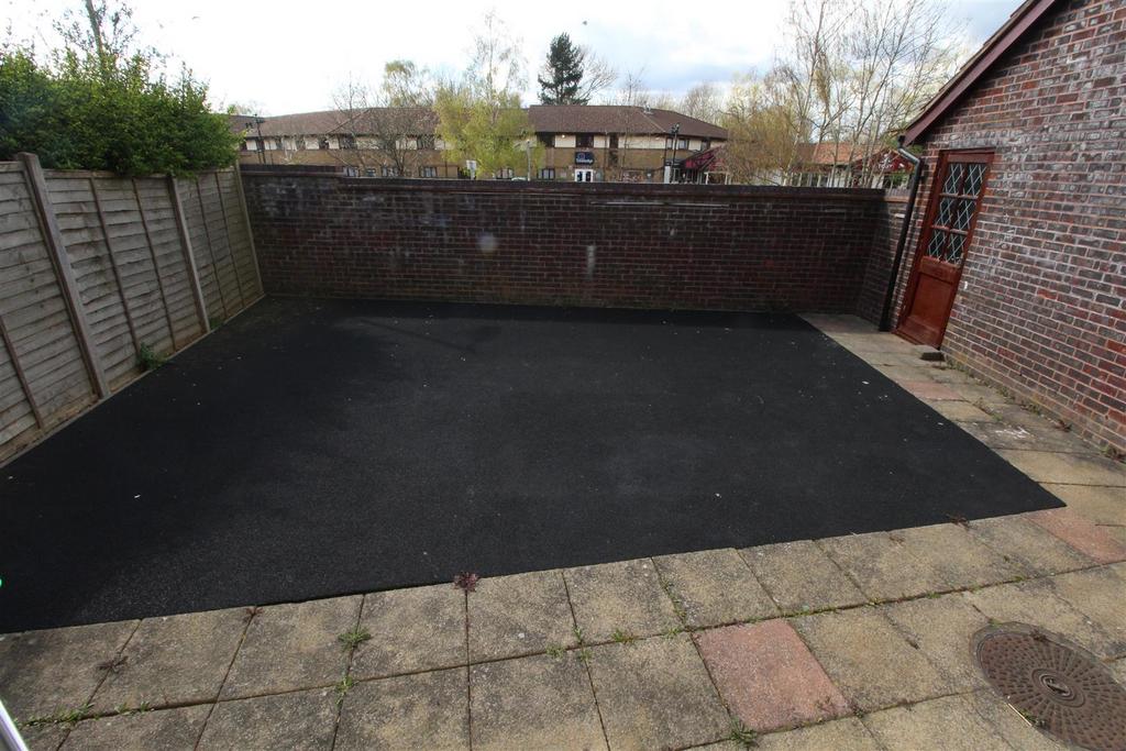 Garden &amp; Garage