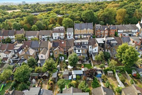 3 bedroom house for sale, Peel Road, London