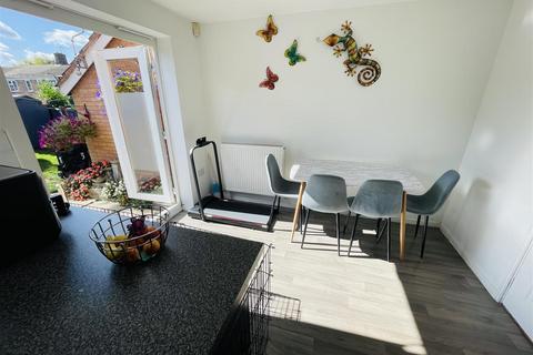 undefined, Eden Court, Nuneaton