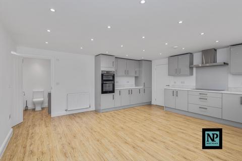 3 Barn End Road, Warton, Tamworth, B79 0JD