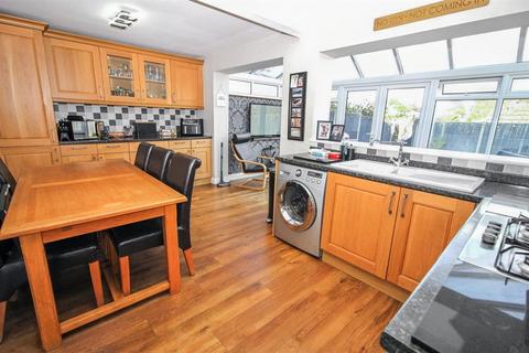 3 bedroom semi-detached house for sale, Great Barford MK44
