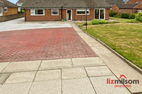 3 bedroom detached bungalow for sale, Bretby Road, Newhall, Swadlincote DE11