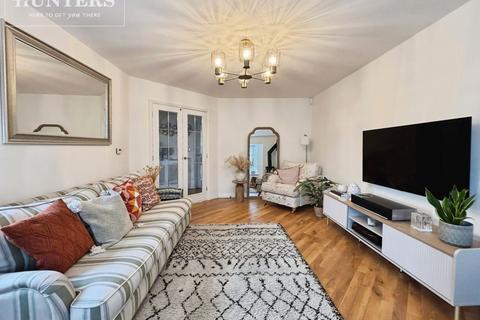 4 bedroom detached house for sale, Hazelwood Drive, Barnsley