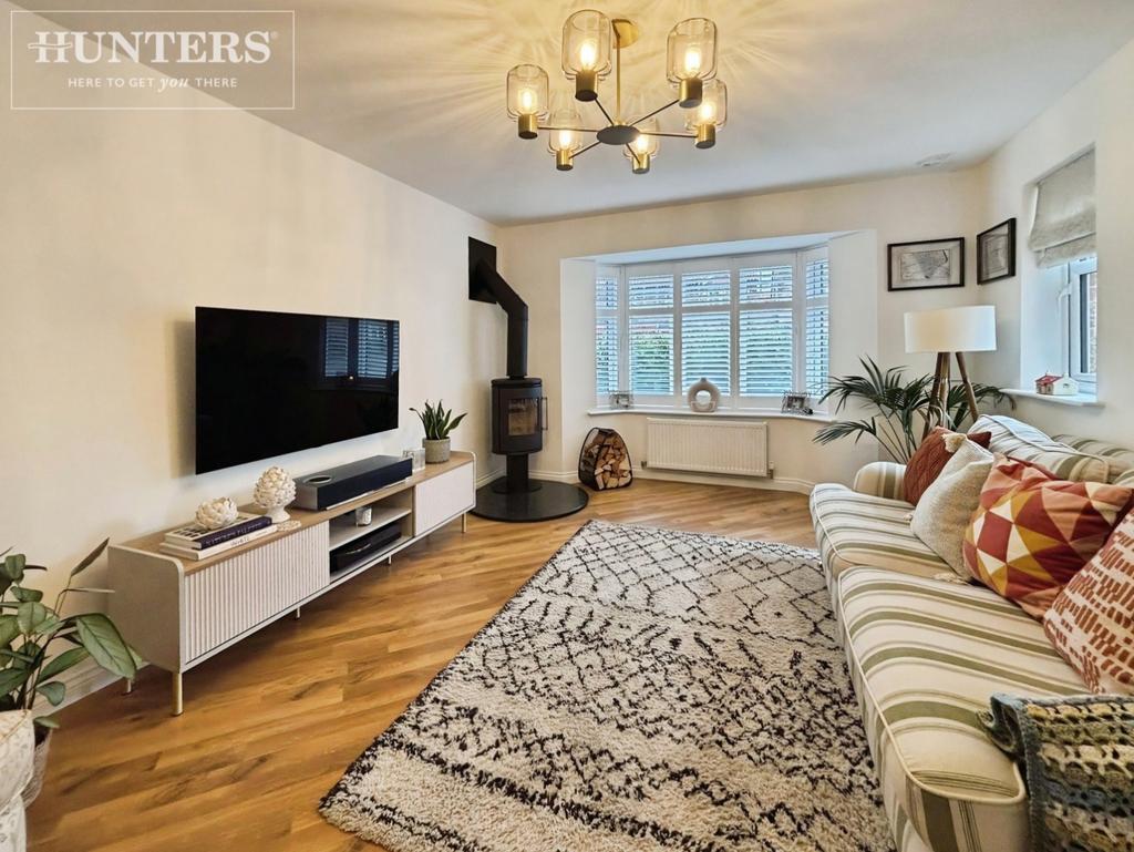 Pbox-living room-332825.jpeg