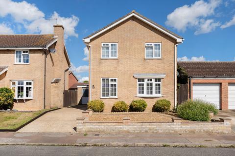 62 Elmdale Drive, Carlton Colville, Lowestoft, NR33 8DQ