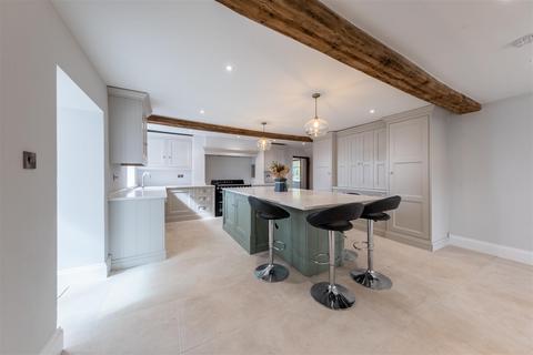 6 bedroom link detached house for sale, Batherton Lane, Nantwich