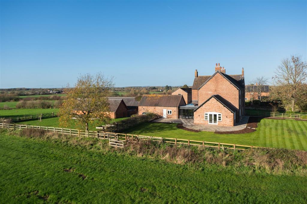 The Old Dairy House 2-021.jpg