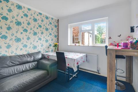 18 Kirby Road, Dartford, DA2 6HF