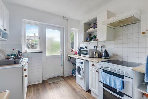 18 Kirby Road, Dartford, DA2 6HF