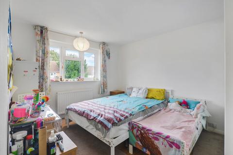 18 Kirby Road, Dartford, DA2 6HF