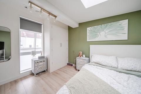 Flat 4, Glassworks House, 53 Liddon Road, Bromley, BR1 2SR