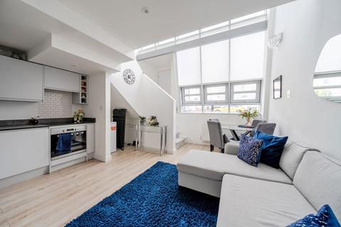 Flat 4, Glassworks House, 53 Liddon Road, Bromley, BR1 2SR