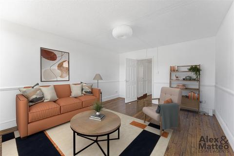 2 bedroom flat for sale, Tawny Way, Surrey Quays, SE16