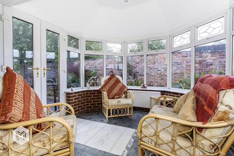 3 bedroom bungalow for sale, Gables Close, Fearnhead, Warrington, Cheshire, WA2 0DR