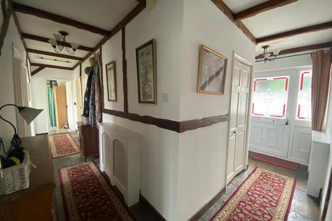 4 bedroom detached bungalow for sale, Elkington Road, Burry Port