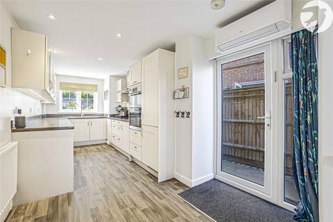 26 Hawthorn Park, Swanley, BR8 7FB