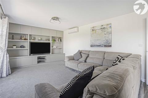 26 Hawthorn Park, Swanley, BR8 7FB