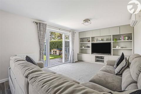 26 Hawthorn Park, Swanley, BR8 7FB