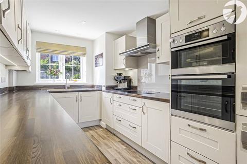 26 Hawthorn Park, Swanley, BR8 7FB