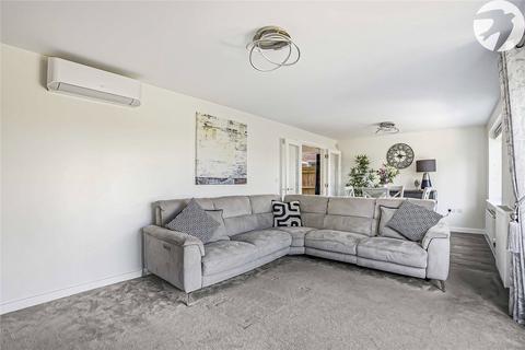 26 Hawthorn Park, Swanley, BR8 7FB
