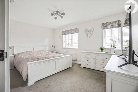 26 Hawthorn Park, Swanley, BR8 7FB