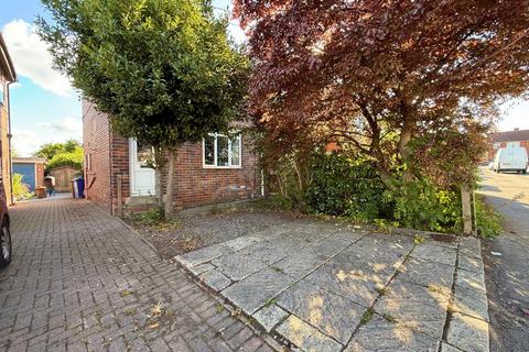 16 Cooper Road, Darton, Barnsley, S75 5LQ