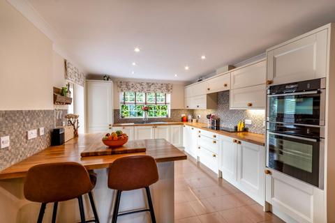 4 bedroom detached house for sale, Hawthorn Croft, Misterton