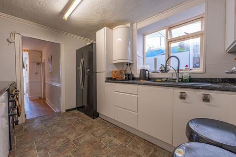 3 bedroom terraced house for sale, Wentloog Road, Rumney, CF3