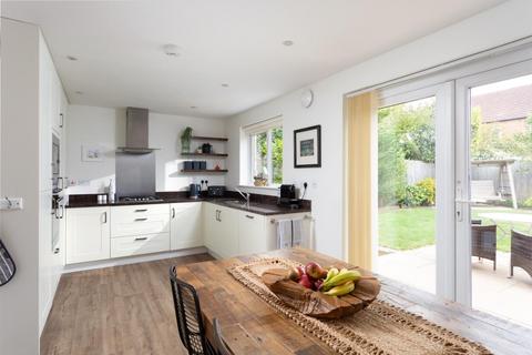 4 Longbridge Drive, Easingwold, York, YO61 3FH