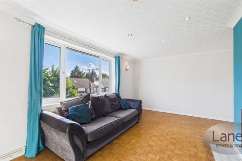 2 bedroom maisonette for sale, Queens Road, Enfield, EN1