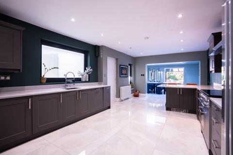 5 bedroom detached house for sale, Brooklands Road, Sale M33