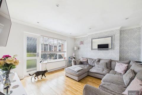undefined, Longcroft Road, Maple Cross, Rickmansworth, WD3 9TT