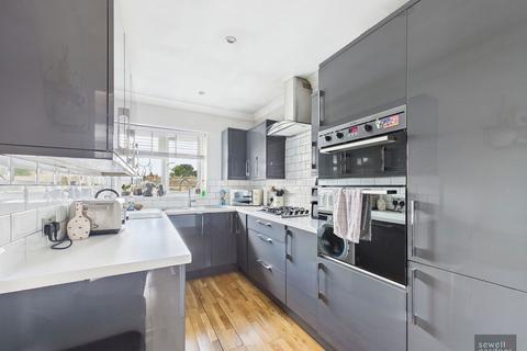 undefined, Longcroft Road, Maple Cross, Rickmansworth, WD3 9TT