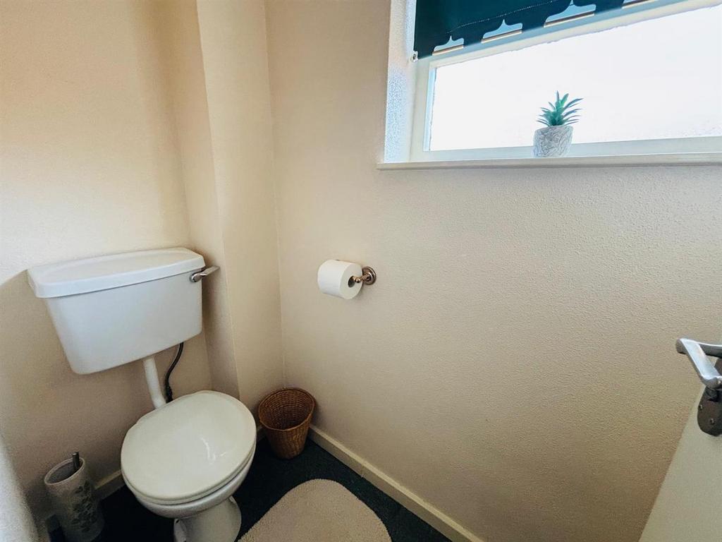 Separate WC:
