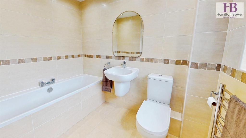 921445c0-13-Chelsea-Mansions-09042025 155326.jpg